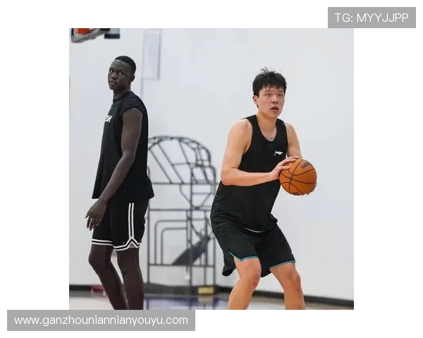 杨瀚森谈阿夫迪亚进攻表现与卡马拉防守技巧值得学习的启示