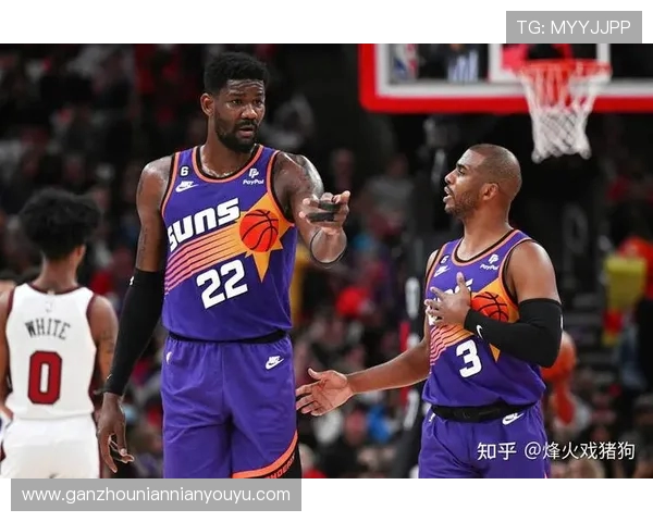 艾顿首节表现稳健 10分钟内5中3贡献6分4板 正负值+2展现全能潜力